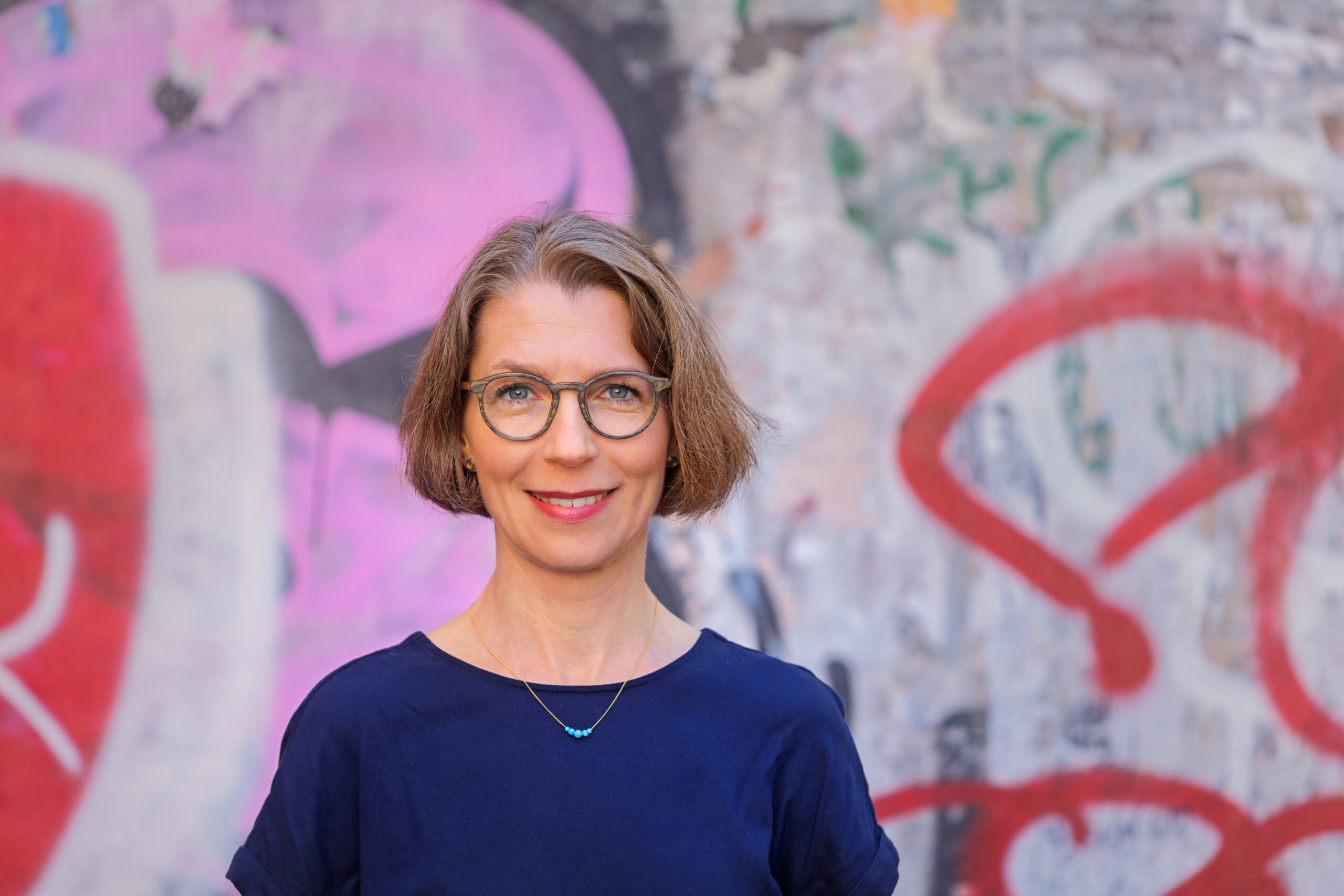 Porträt von Julia Enxing
